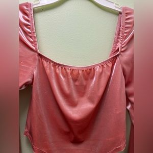 Forever 21 women’s velvet long sleeve crop top